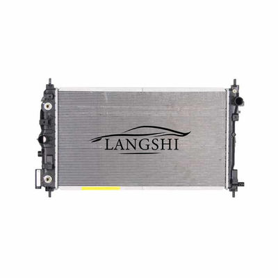 Хорошая цена. 2013-2017 Cadillac XTS 3.6 Автозапчасти Алюминиевый радиатор Водяной бак с дизайном онлайн